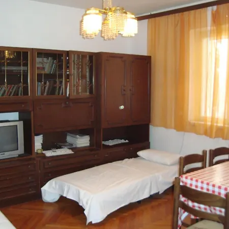 Stric Apartament